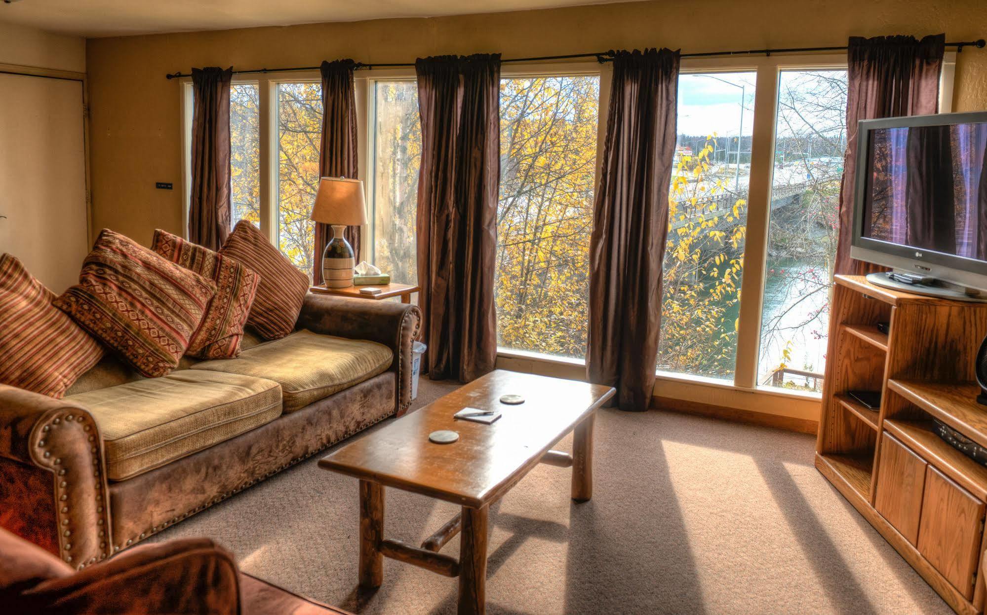 Kenai River Lodge Солдотна Экстерьер фото